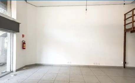 Imagem Loja com 68,02m² no bairro Santana