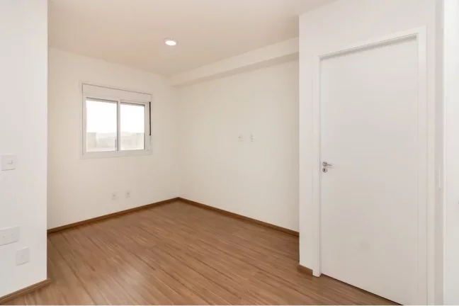 Imagem Apartamento, andar alto, sacada e vaga.
