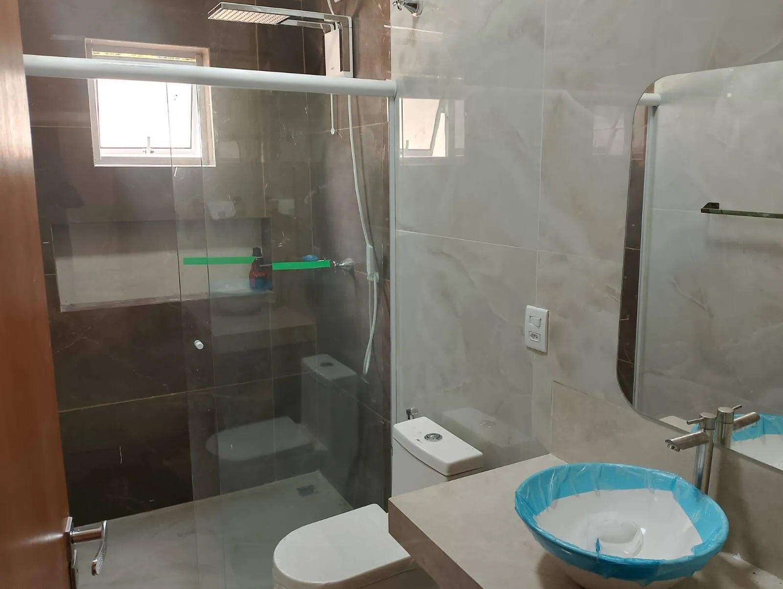 Imagem Casa 3 quartos sendo 1 suíte Condomínio São José Bairro Distrito Industrial