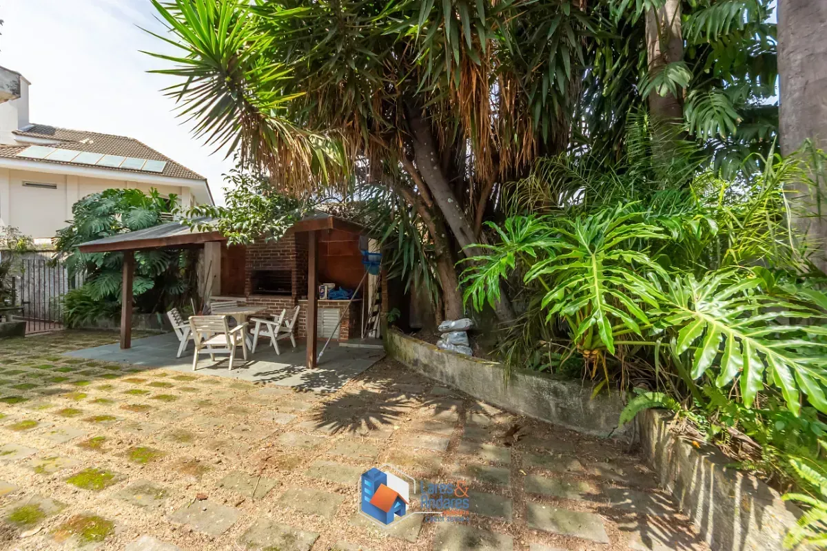 Imagem Casa para venda em Campo Belo com 5 quartos, sendo 4 suítes, 369m²