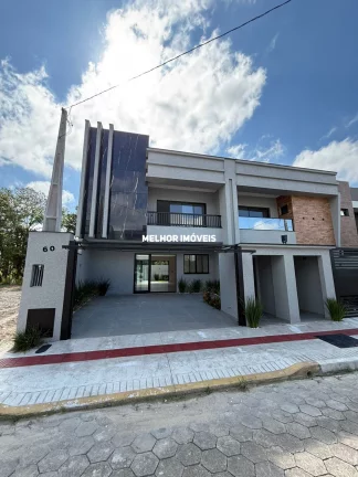 Foto do imóvel Sobrado com 3 suítes, localizado em Camboriú-SC.