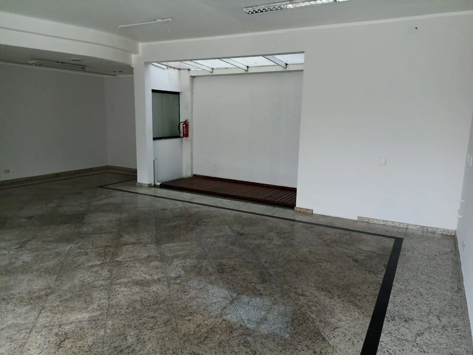 Imagem Salão comercial 200m² para locação no Centro de Sorocaba