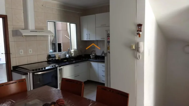 Imagem Sobrado em Condomínio para Venda em São Paulo, Chácara Seis de Outubro, 3 dormitórios, 1 suíte, 2 banheiros, 3 vagas