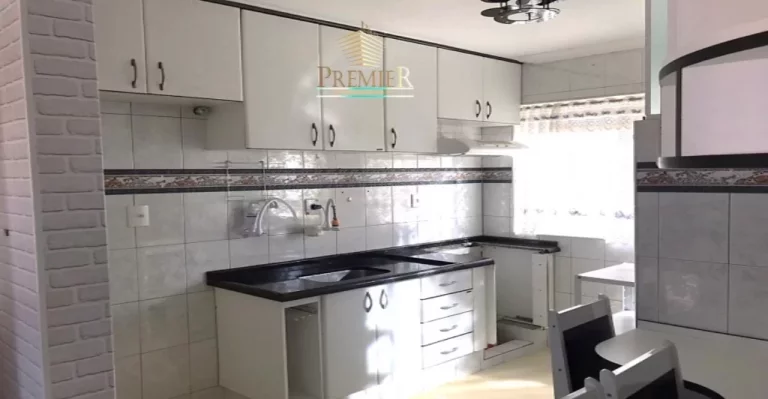 Imagem APARTAMENTO NO CONDOMÍNIO ALPHA II 2 DORMITÓRIOS COM ARMÁRIOS PLANEJADOS E COM PISO LAMINADO
