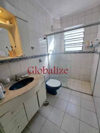 Imagem Apartamento à venda com 2 quartos, 1 banheiro, 1 vaga por R$245.000,00 no Macuco em Santos