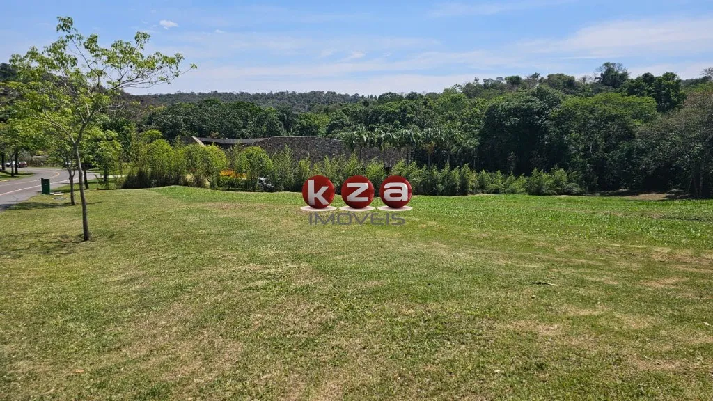 Foto do imóvel Terreno de 3.181m² à venda no Condomínio Quinta da Baroneza em Bragança Paulista-SP