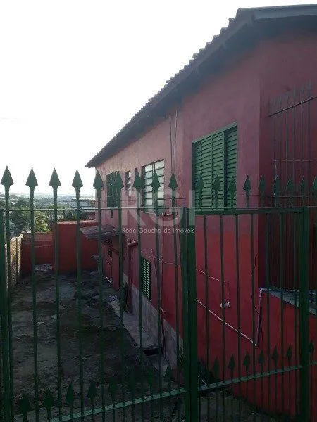Imagem Casa para Venda - 150m², 5 dormitórios, 3 vagas - intersul