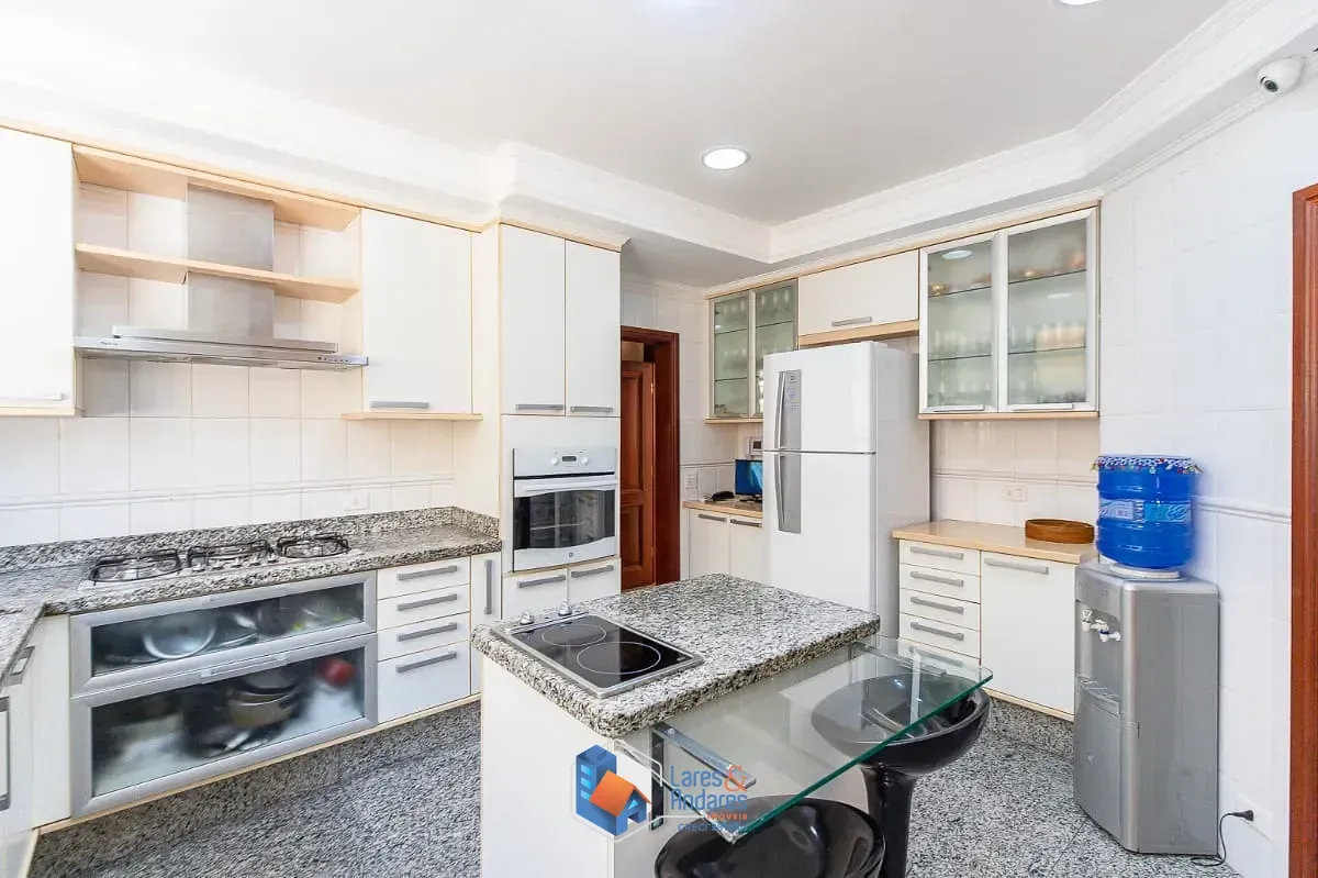 Imagem Casa de vila para venda em Jardim Morumbi com 4 quartos, sendo 4 suítes, 869m²