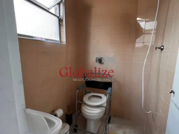 Imagem Apartamento à venda com 100m², 2 quartos, garagem fechada, dependência completa por R$480.000,00 na Ponta da Praia em Santos