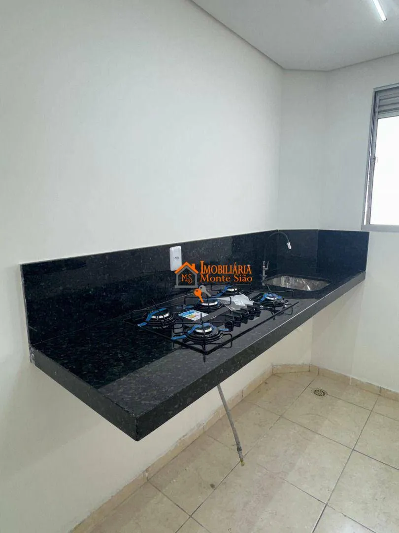 Imagem Apartamento com 2 dormitórios à venda, 41 m² por R$ 250.000,00 - Água Chata - Guarulhos/SP