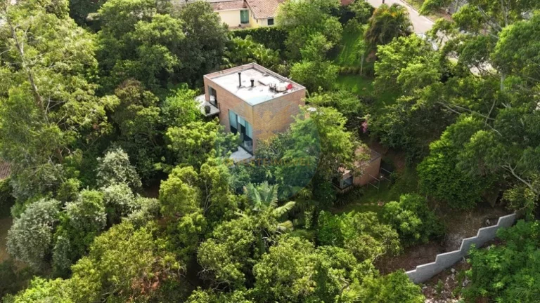 Imagem Casa a Venda no bairro Granja Viana - Cotia, SP