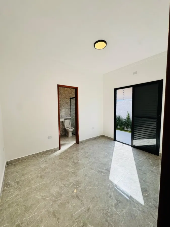 Imagem Casa para Venda em Itanhaém, Bopiranga, 3 dormitórios, 1 suíte, 1 banheiro, 3 vagas