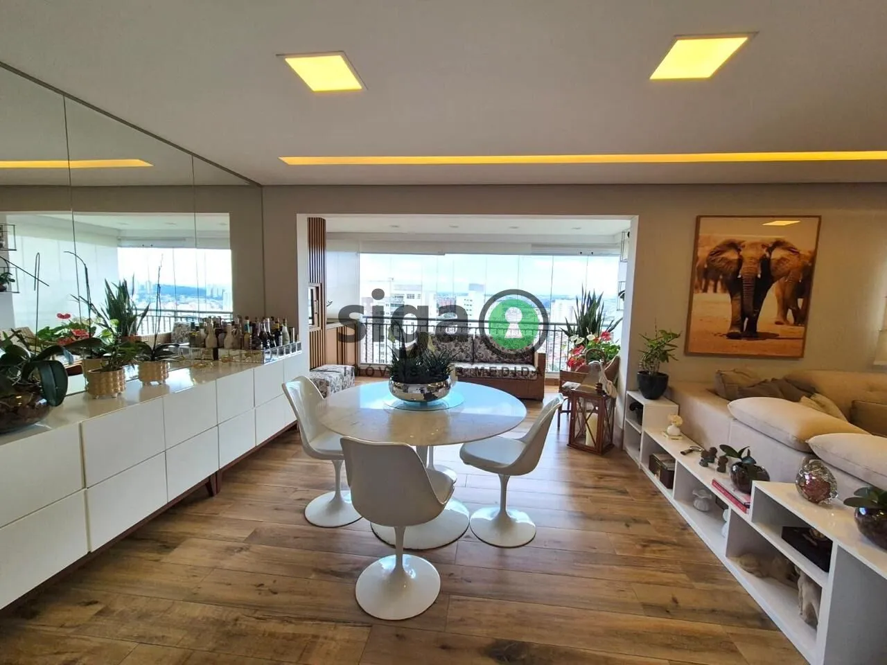 Imagem APARTAMENTO À VENDA NO MORUMBI COM 3 SUÍTES, VARANDA GOURMET E 2 VAGAS NO MONUMENTO MORUMBI