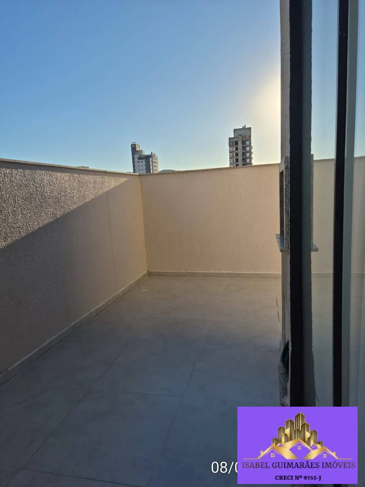 Imagem Vendo Apartamento Mobiliado, 02 quartos uma Suíte, Gravatá de Navegantes