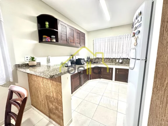 Imagem Casa alto padrão com 4 dormitórios averbada e com fácil acesso para BR 101!