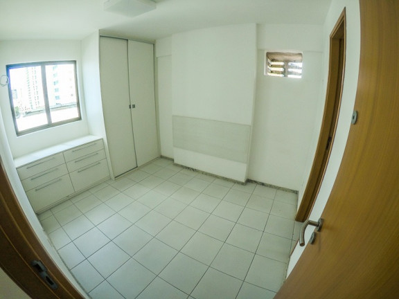 Imagem Apartamento com 3 Quartos à Venda, 71 m² em Encruzilhada - Recife