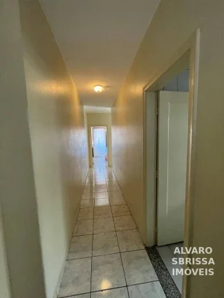 Imagem Casa estilo sobrado com 3 dormitórios cozinha e ampla sala a venda na região central de Itu SP