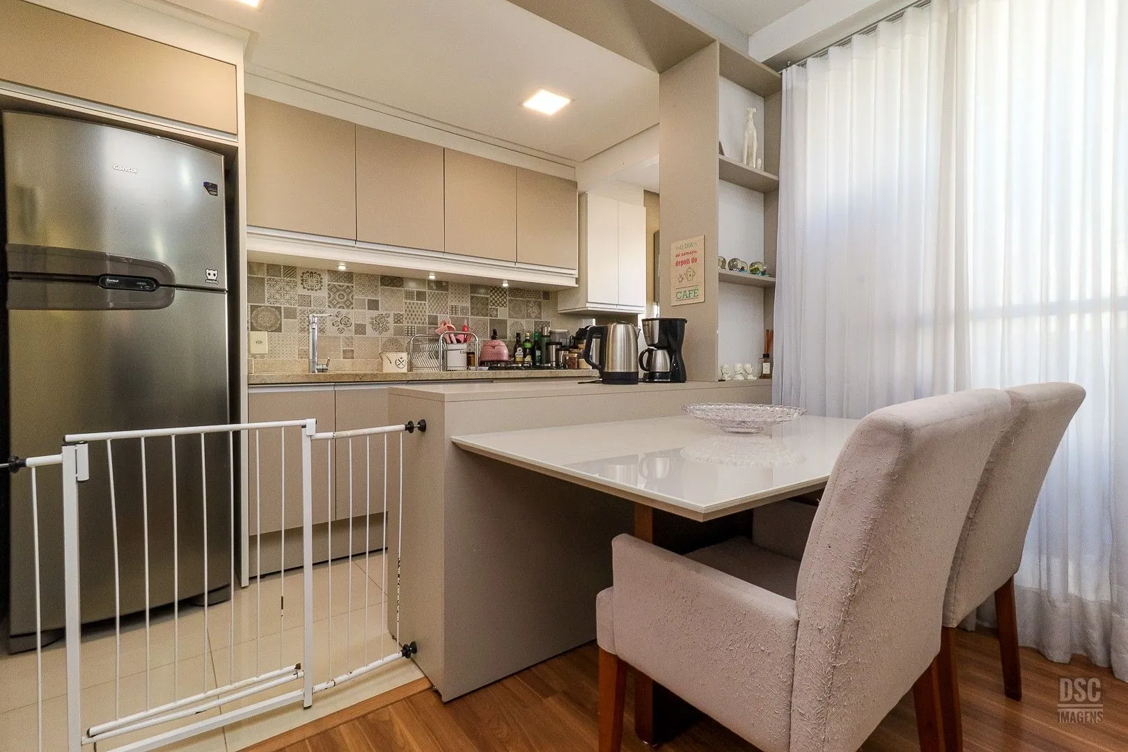 Imagem Apartamento aconchegante na Dr. Campos Velho | 2 dormitórios com vaga de garagem