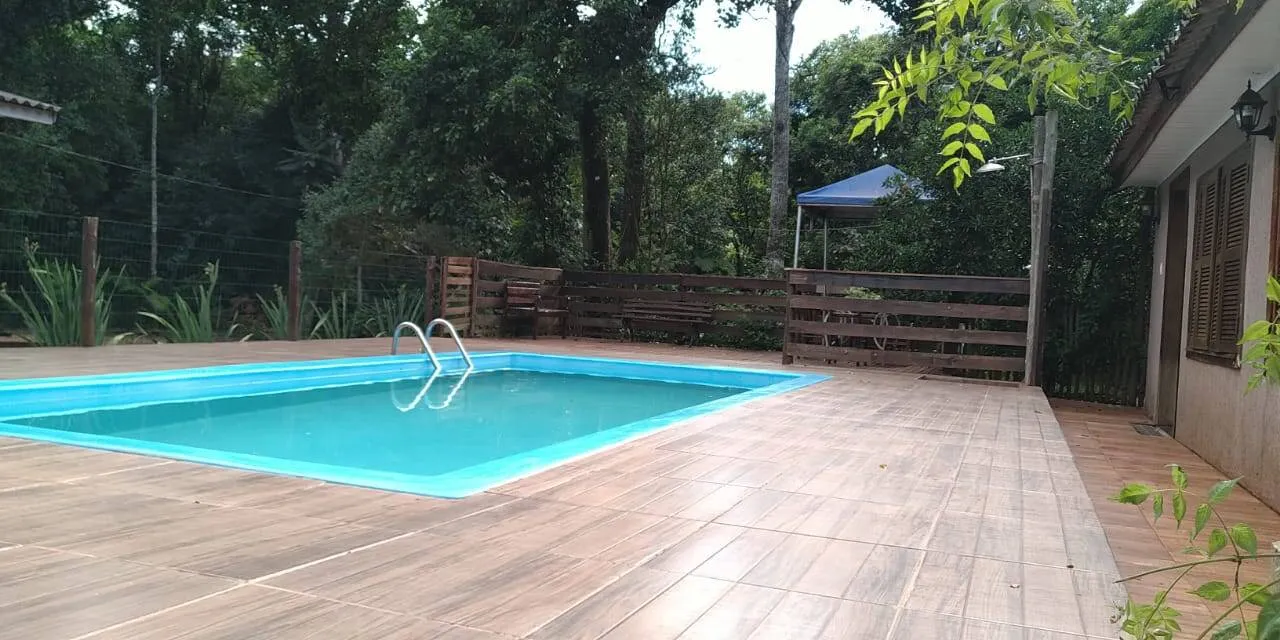 Imagem Chácara 8000m2 com Piscina e Pomar em São Salvador Cascavel