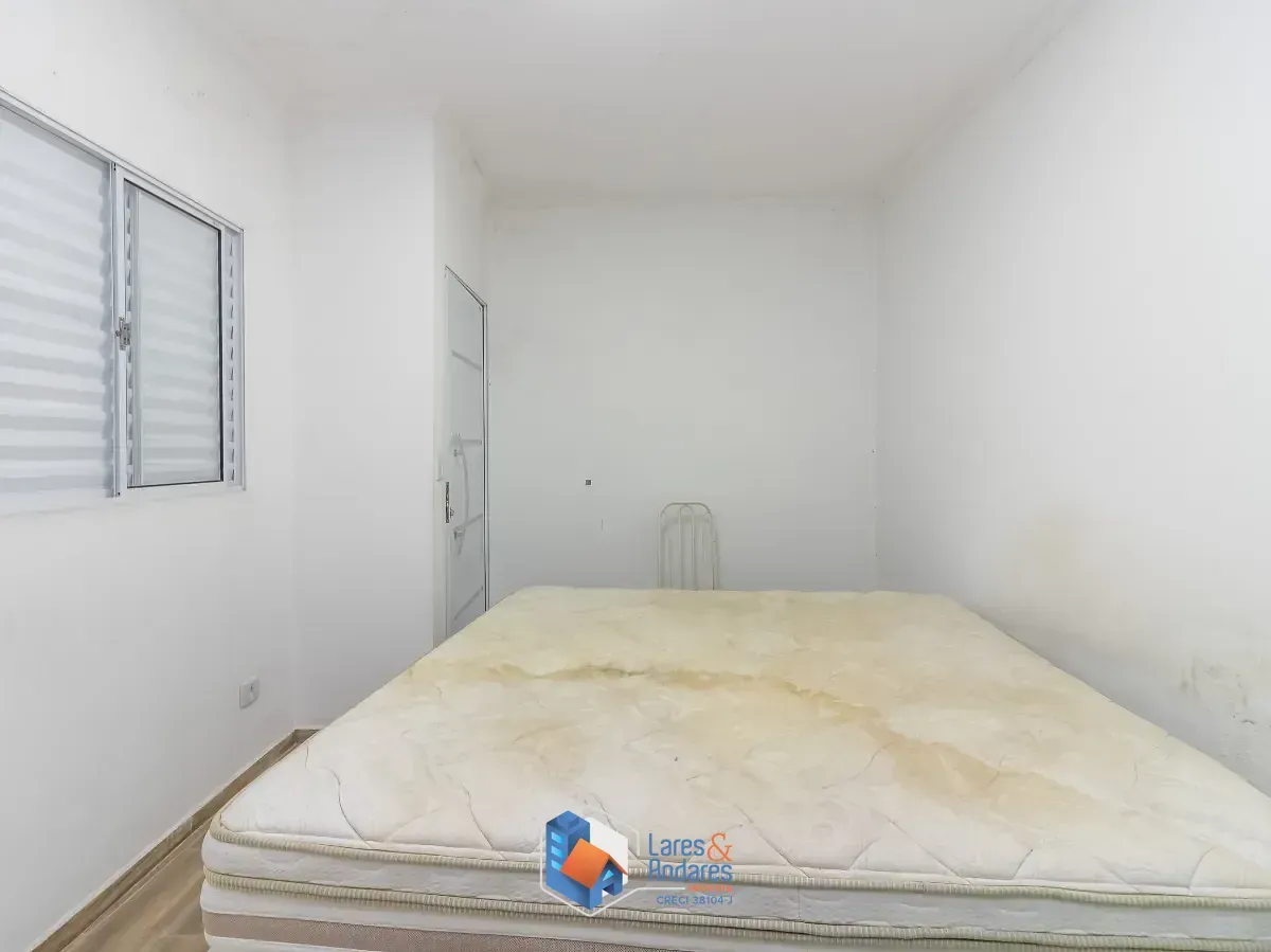 Imagem Sobrado para venda em Vila Guedes com 3 quartos, sendo 3 suítes, 196m²