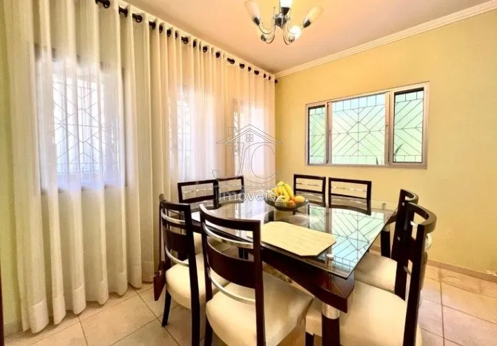 Imagem Casa Térrea à Venda - Bairro Vitória Régia | Valinhos/SP