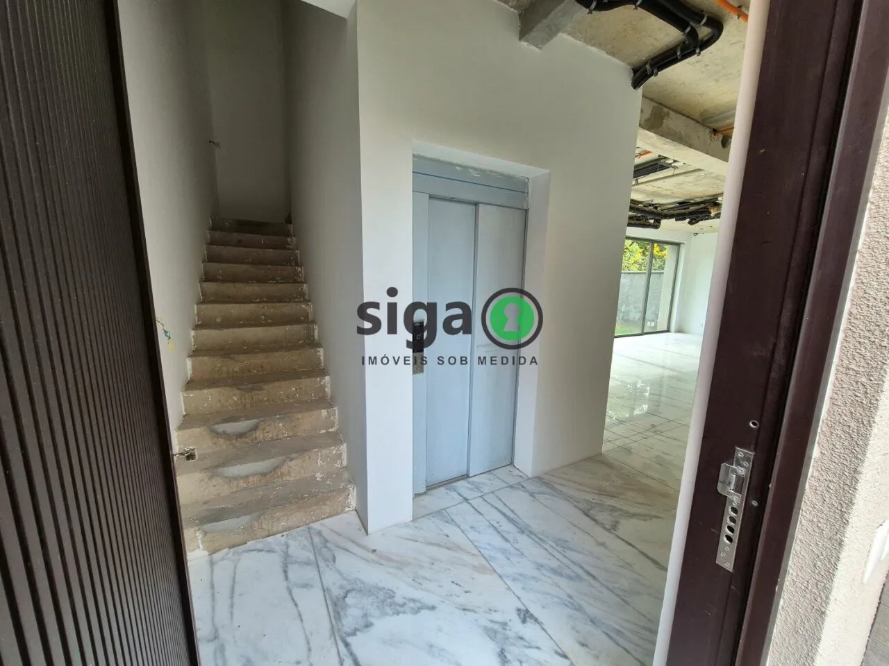 Imagem Casa em Condomínio a venda na Cidade Jardim com 4 quartos