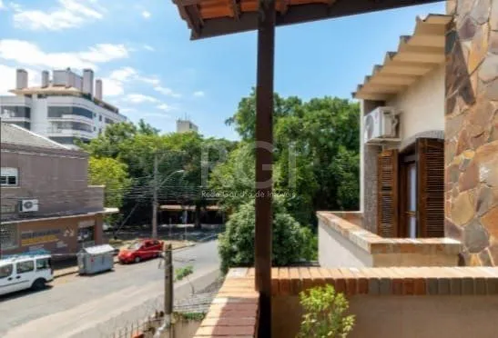 Imagem Casa para Venda - 287m², 4 dormitórios, sendo 2 suites, Higienópolis