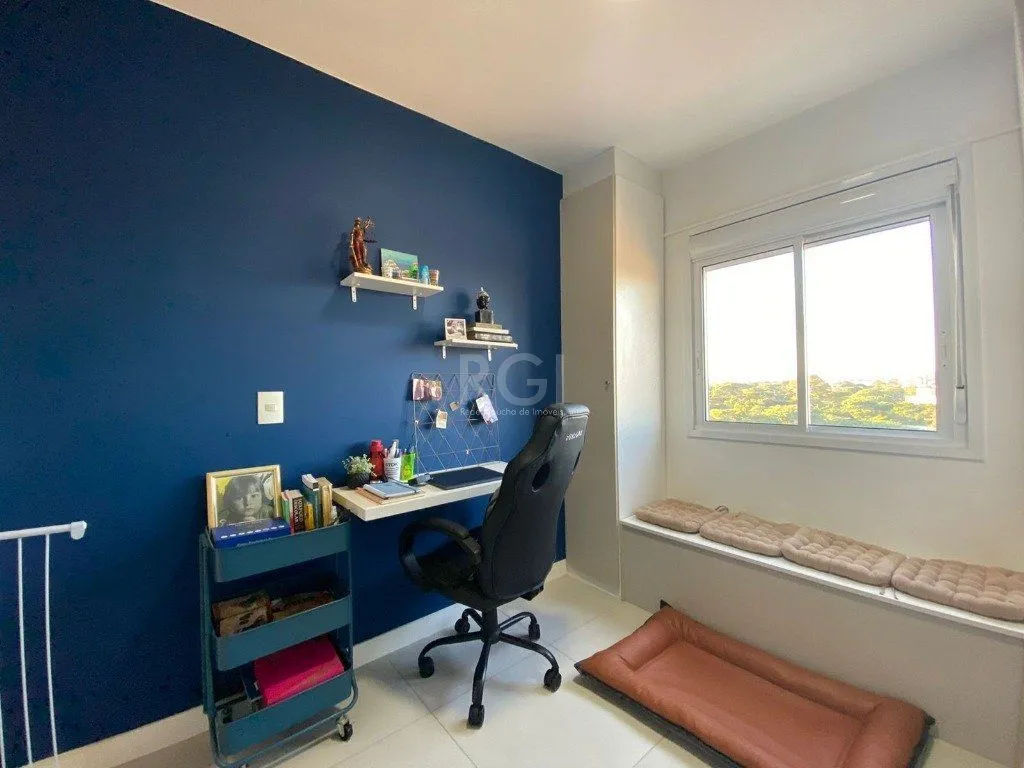 Imagem Apartamento para Venda - 65m², 2 dormitórios, sendo 1 suites, 1 vaga - Humaitá