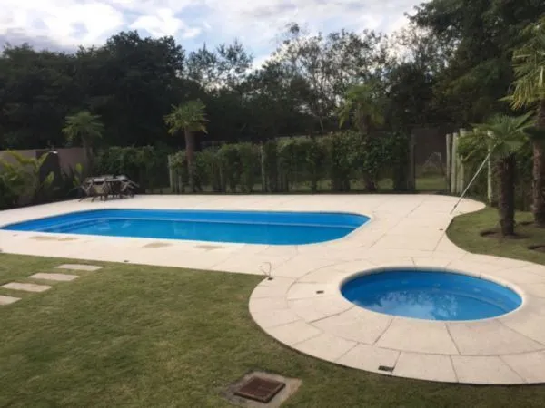Imagem Casa Condominio para Venda - 414m², 4 dormitórios, sendo 4 suites, 4 vagas - Belém Novo