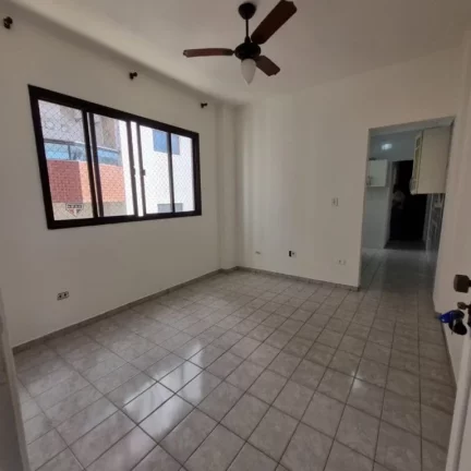 Imagem Excelente Apartamento de 2 Dormitório, com elevador em otima localização, á venda Imobiliaria Consulte Imoveis.
