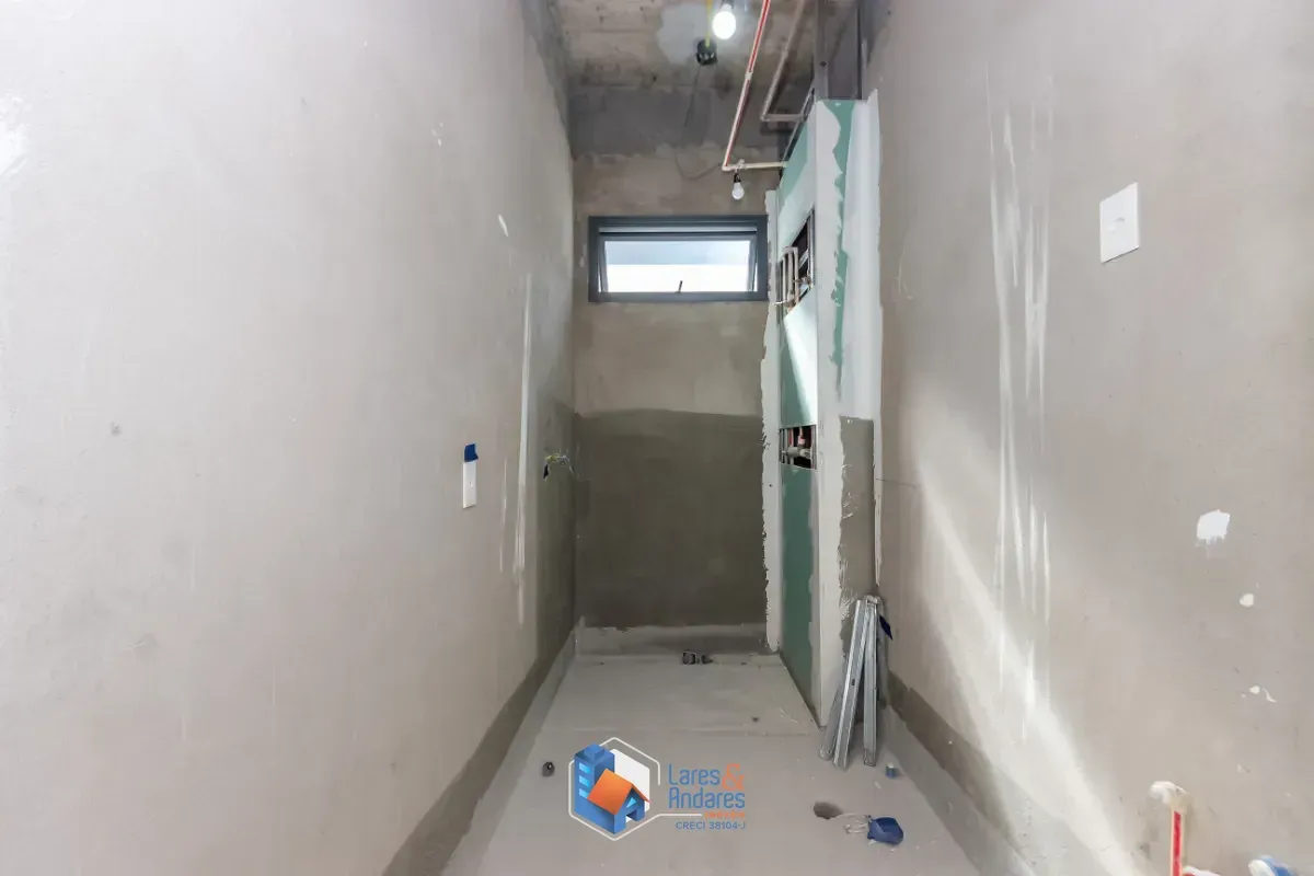 Imagem Casa no condomínio Casa Jardim Kansas para venda com 3 quartos, sendo 3 suítes, 534m²