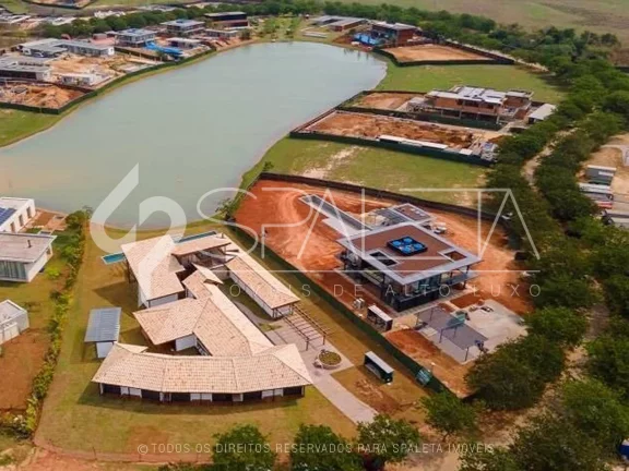 Imagem Lindíssima mansão tropical em fase avançada de construção à venda na Fazenda Boa Vista