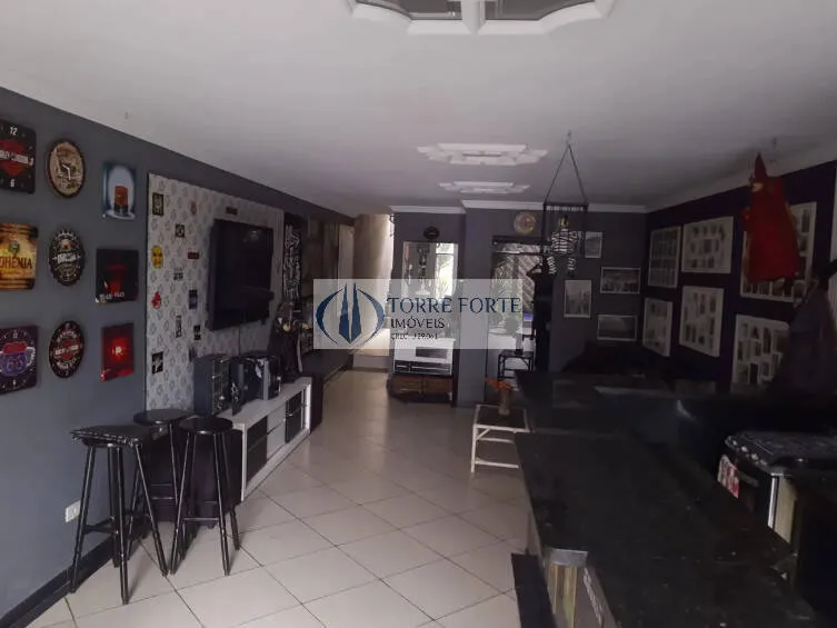 Imagem Linda Casa com 3 Suítes e Piscina no Jardim Imperador 