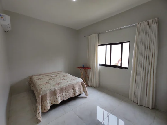 Imagem Casa De 3/4 Sendo Dias Suites No Jardim Marista Em Trindade