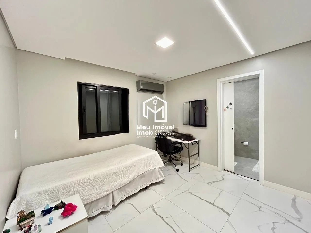 Imagem Casa 3 Suítes 397m² Reformada Colônia Agrícola Samambaia