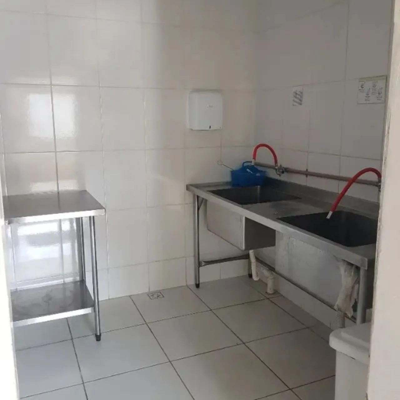Imagem Barracão Industrial de alto padrão em Sorocaba-SP, no Parque Reserva Fazenda Imperial - 2 salas, 5 banheiros, 5 vagas, 320m².
