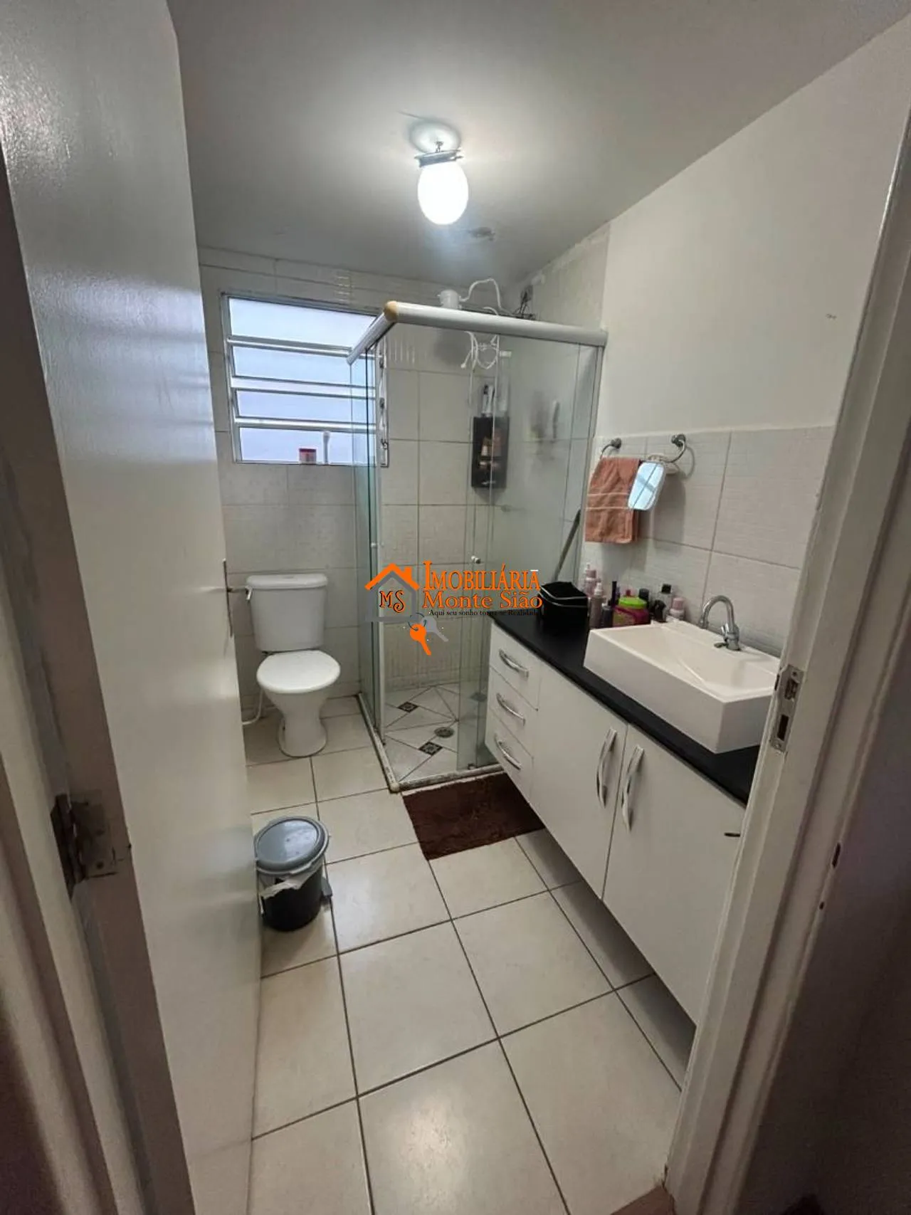Imagem Apartamento com 2 dormitórios à venda, 48 m² por R$ 150.000,00 - Vila Sadokim - Guarulhos/SP