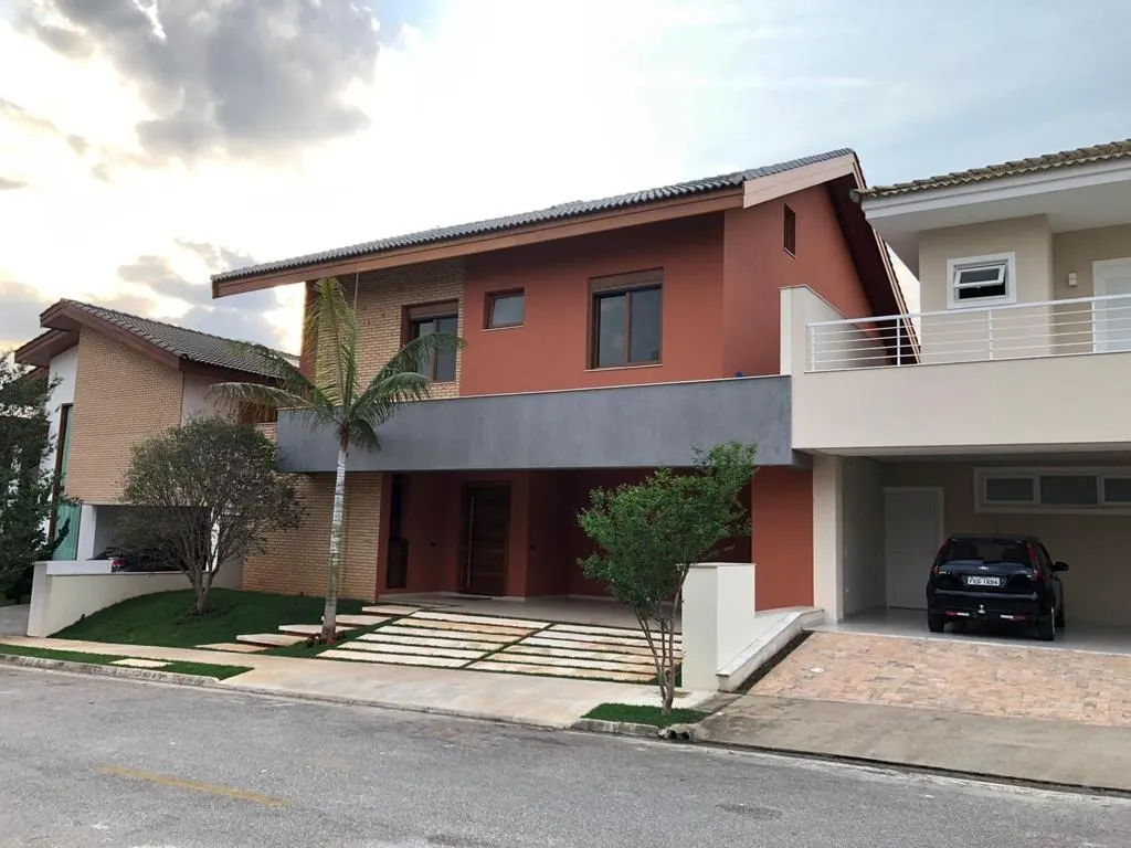 Imagem LINDA CASA CONDOMÍNIO CASTANHEIRA!! 370M²