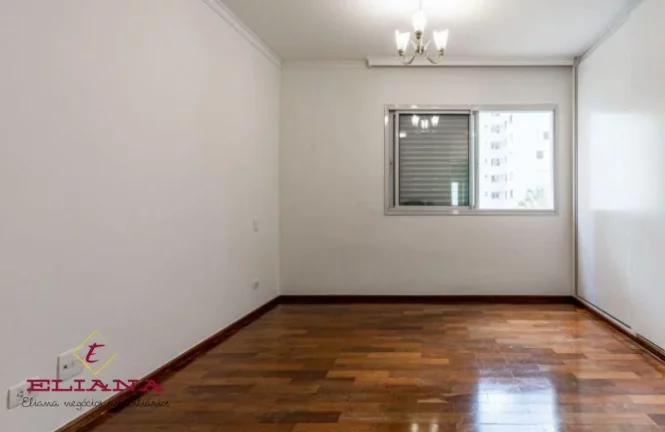 Imagem Apartamento de luxo com 3 quartos, 140m², à venda em São Paulo, Moema