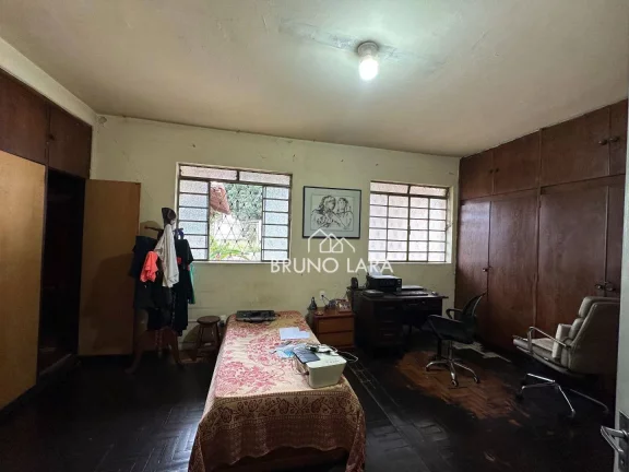 Imagem Casa comercial disponível para venda no Bairro Brasiléia - Betim/MG.
