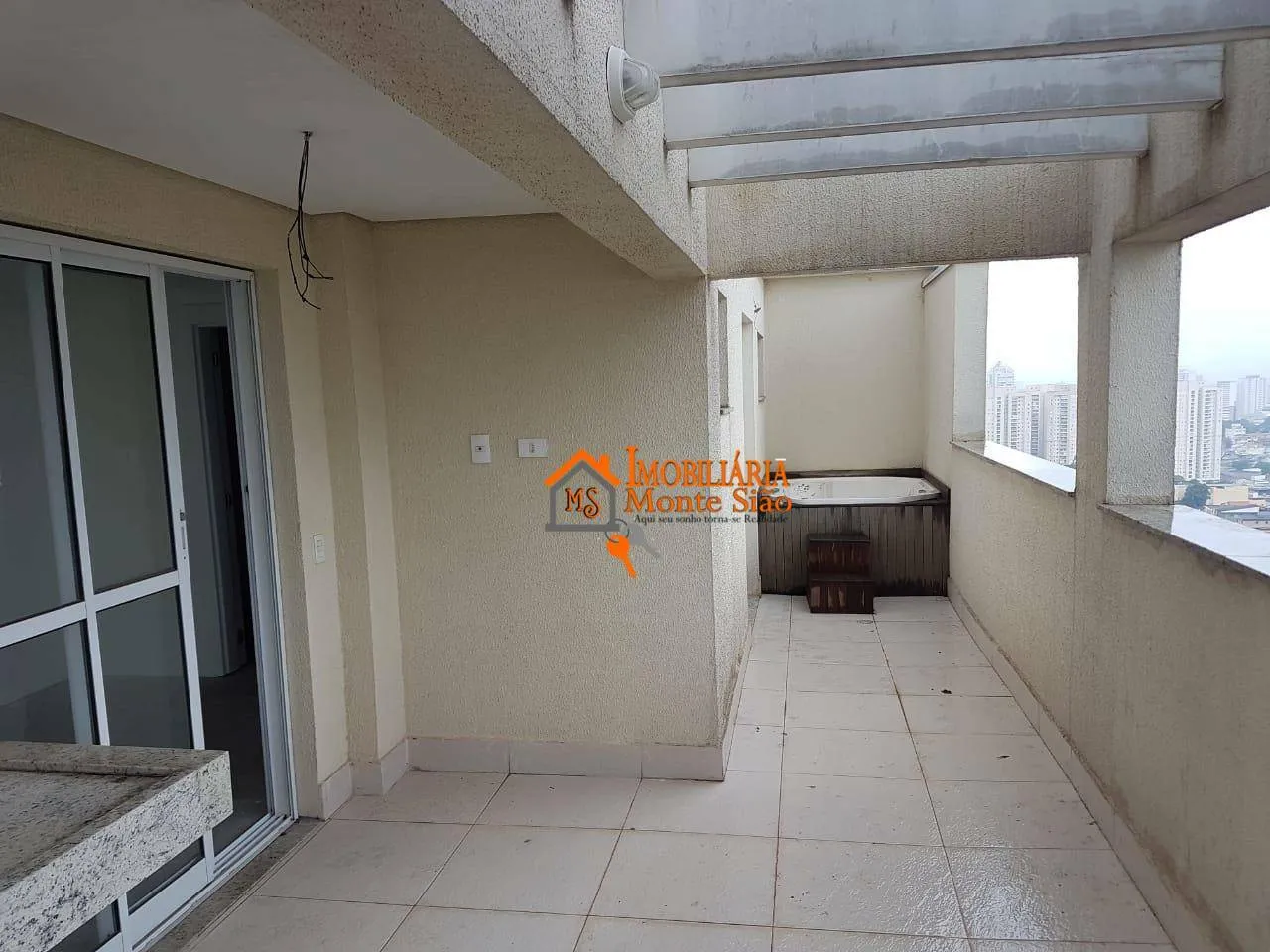 Cobertura com 3 dormitórios à venda, 126 m² por R$ 1.150.000,00 - Jardim Aida - Guarulhos/SP