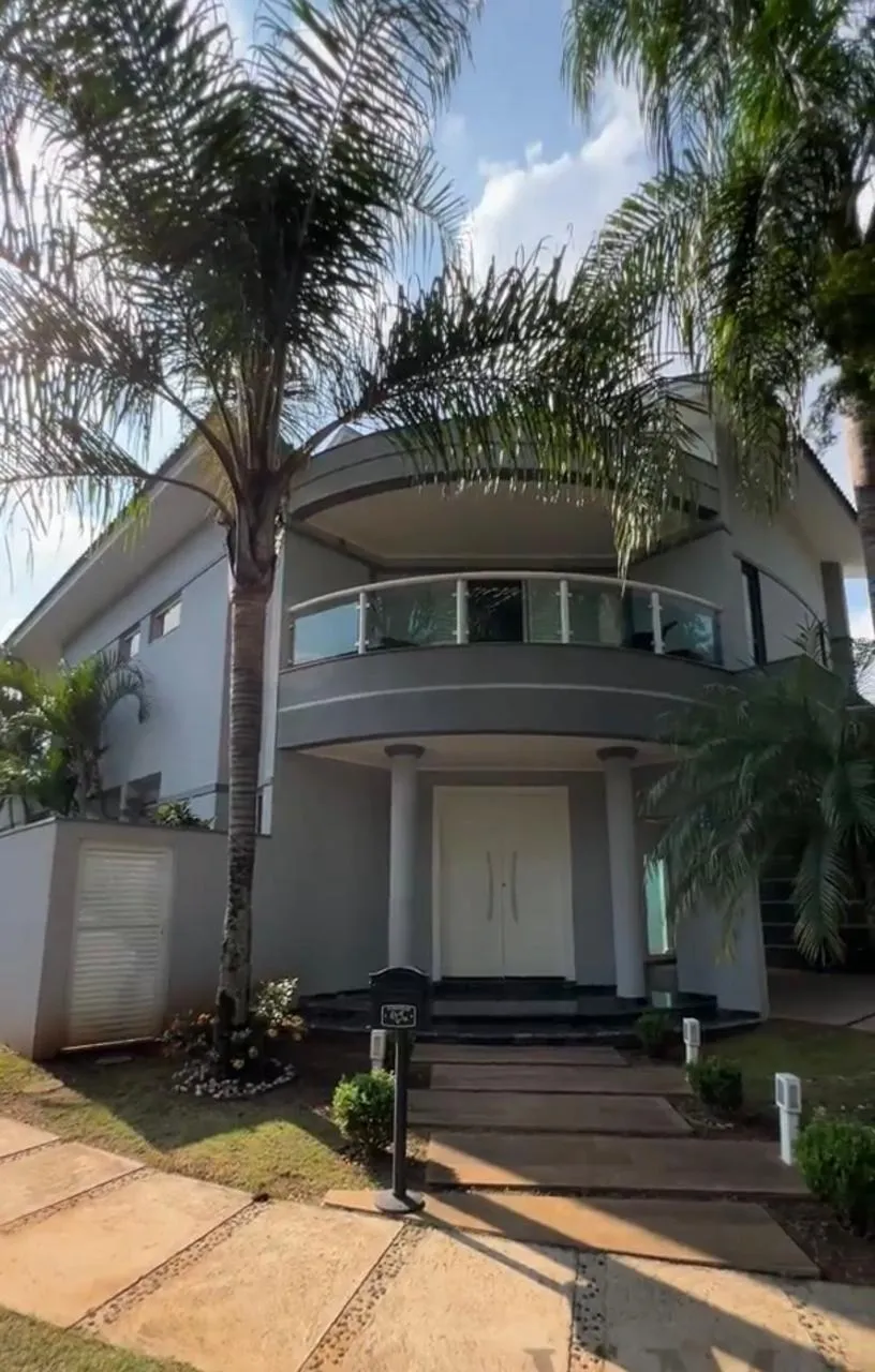 Chácara à Venda em Sarapuí - Lazer Completo e Conforto em 18.865 m² em Centro, SARAPUÍ - SP