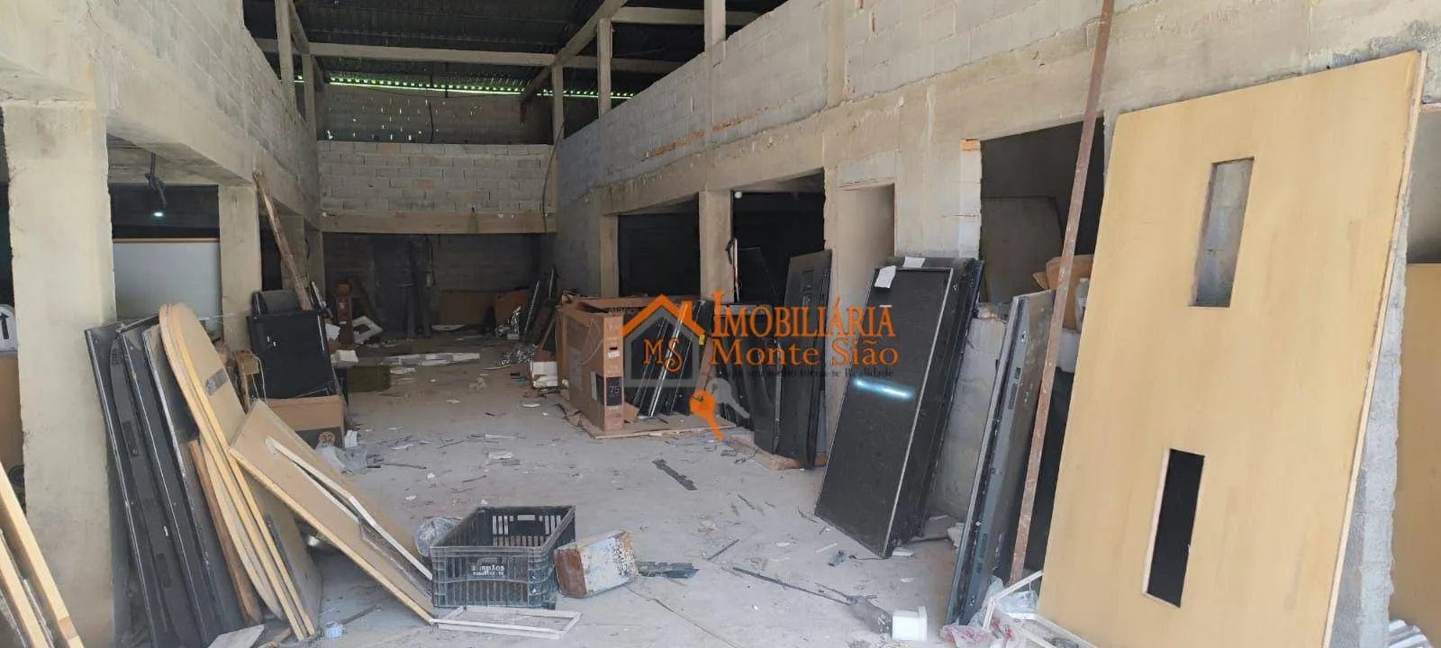 Imagem Galpão à venda, 481 m² por R$ 426.000,00 - Morro Grande - Nazaré Paulista/SP