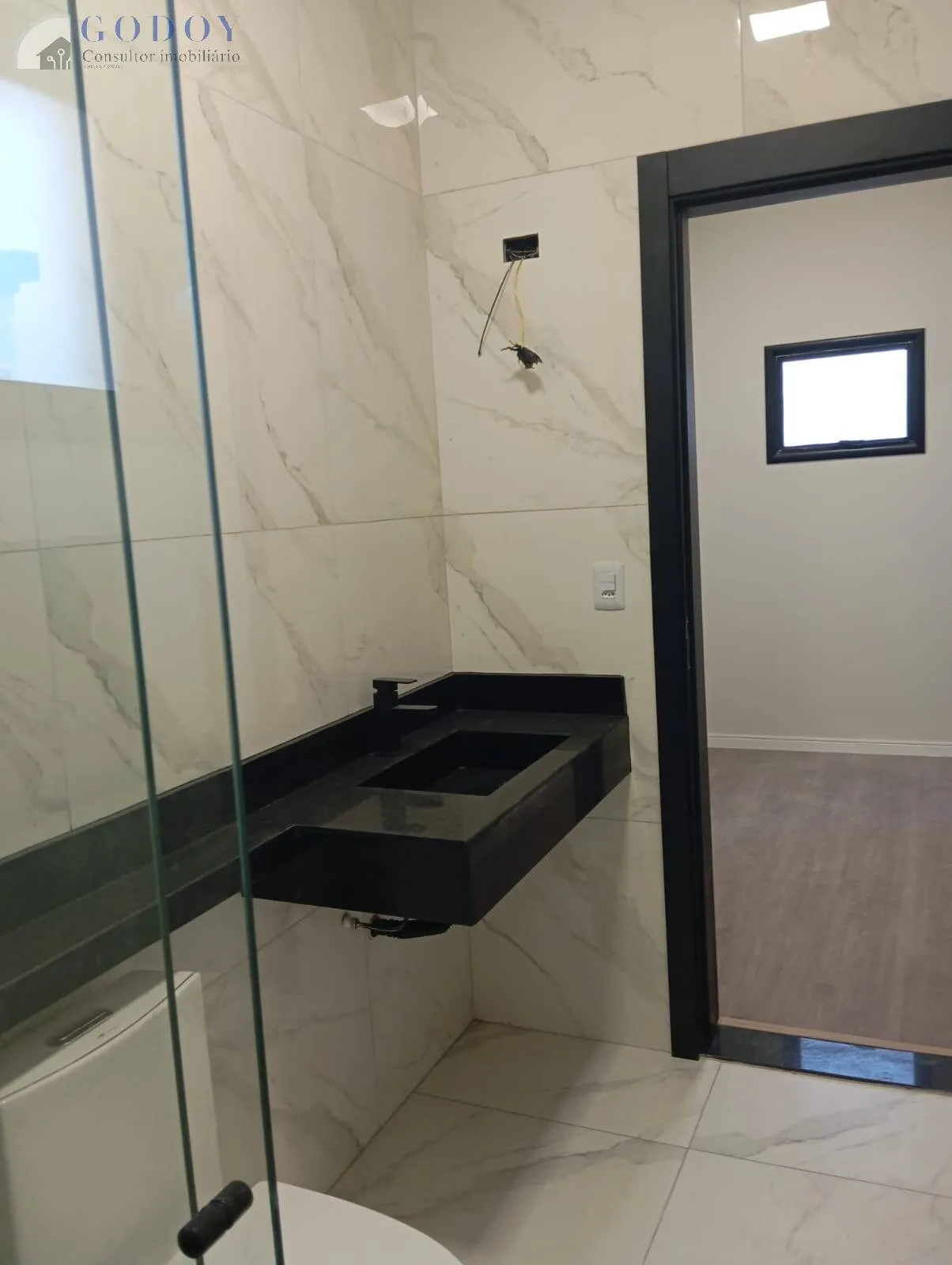 Imagem Residência Moderna com Área Gourmet, Piscina e 3 Suítes