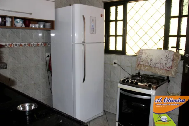 Imagem Casa com 02 dormitórios - 400 metros da praia.