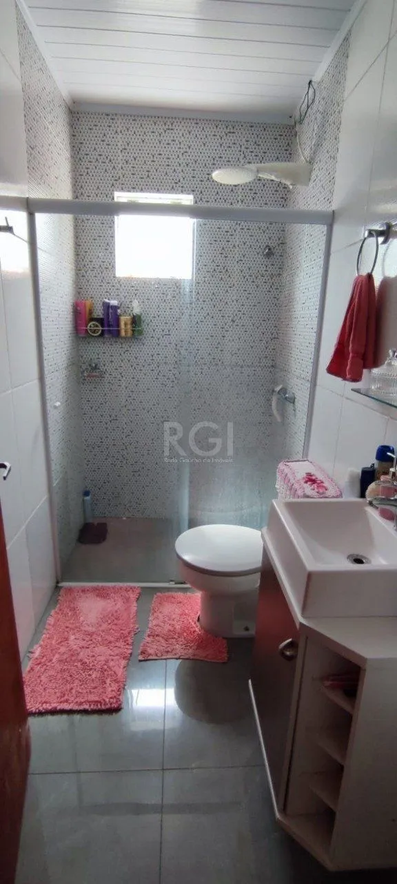 Imagem Casa com Piscina no bairro Lami