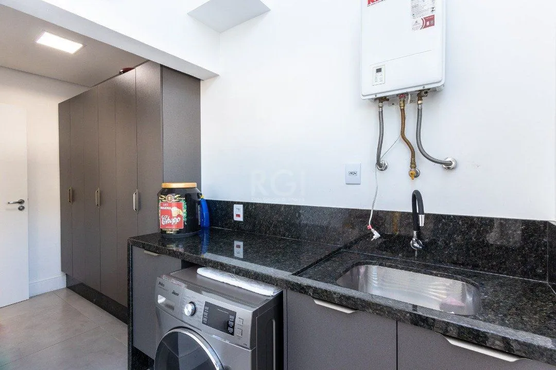 Imagem Casa Condominio para Venda - 280m², 3 dormitórios, sendo 3 suites, 4 vagas - Lagos De Nova Ipanema