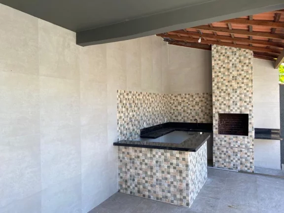 Imagem LINDA CASA COM 3 QUARTOS E 1 SUÍTE A VENDA COM PISCINA NA PRAIA DO MORRO GUARAPARI-ES