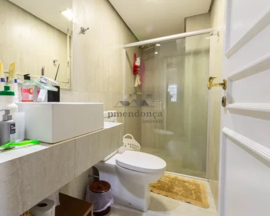 Imagem Apartamento reformado nas Perdizes com 172m²