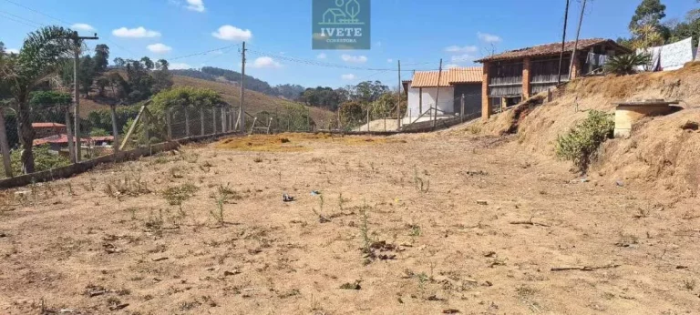 Imagem Chácara com Piscina à Venda no Bairro do Moquem – Socorro/SP